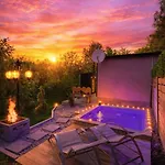 Romantic Cozy Mountain House With Jacuzzi & Sauna- Near 2 Apartman *