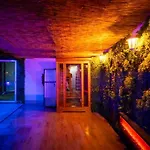 Romantic Cozy Mountain House With Jacuzzi & Sauna- Near 2 Apartman *