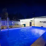 Romantic Cozy Mountain House With Jacuzzi & Sauna- Near 2 Apartman Sarajevo