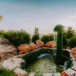 Romantic Cozy Mountain House With Jacuzzi & Sauna- Near 2 *