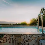 Apartman Romantic Cozy Mountain House With Jacuzzi & Sauna- Near 2