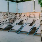 Romantic Cozy Mountain House With Jacuzzi & Sauna- Near 2 * Sarajevo