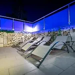 Apartman Romantic Cozy Mountain House With Jacuzzi & Sauna- Near 2