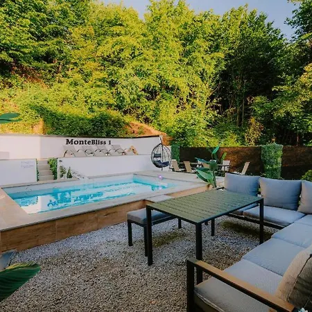 Romantic Cozy Mountain House With Jacuzzi & Sauna- Near 2