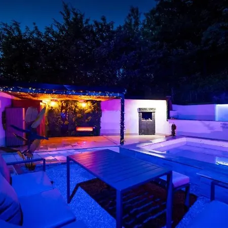 Apartman Montebliss Private Pool & Escape