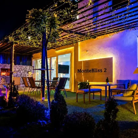 Montebliss Private Pool & Escape Apartman *
