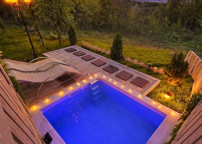 Appartement Romantic Cozy Mountain House With Jacuzzi & Sauna- Near 2 Sarajevo