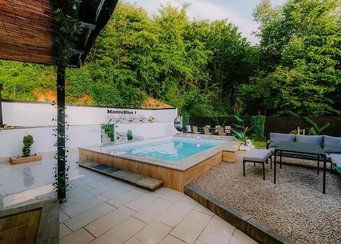 Romantic Cozy Mountain House With Jacuzzi & Sauna- Near 2 *