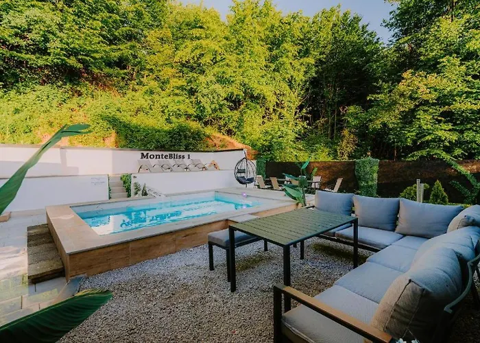 Romantic Cozy Mountain House With Jacuzzi & Sauna- Near 2