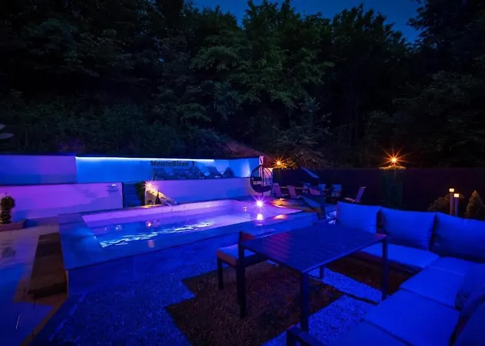 Romantic Cozy Mountain House With Jacuzzi & Sauna- Near 2