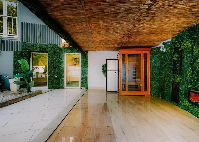 Romantic Cozy Mountain House With Jacuzzi & Sauna- Near 2 Appartement *