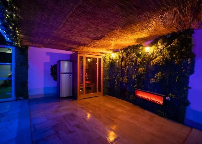 Romantic Cozy Mountain House With Jacuzzi & Sauna- Near 2