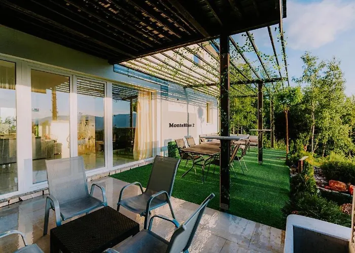 Appartement Romantic Cozy Mountain House With Jacuzzi & Sauna- Near 2 *