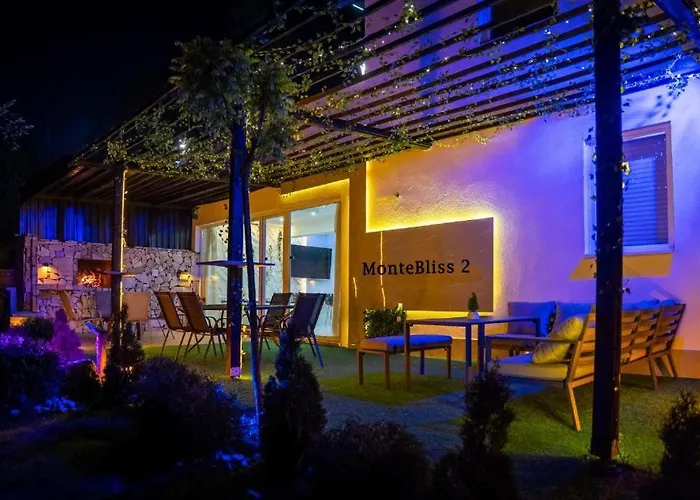 Romantic Cozy Mountain House With Jacuzzi & Sauna- Near 2 *