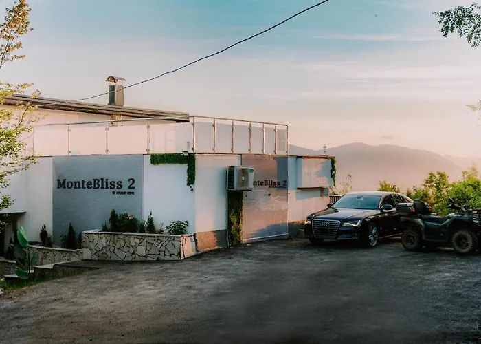 Romantic Cozy Mountain House With Jacuzzi & Sauna- Near 2