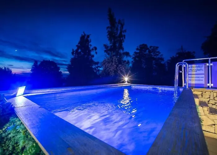 Romantic Cozy Mountain House With Jacuzzi & Sauna- Near 2 * Sarajevo